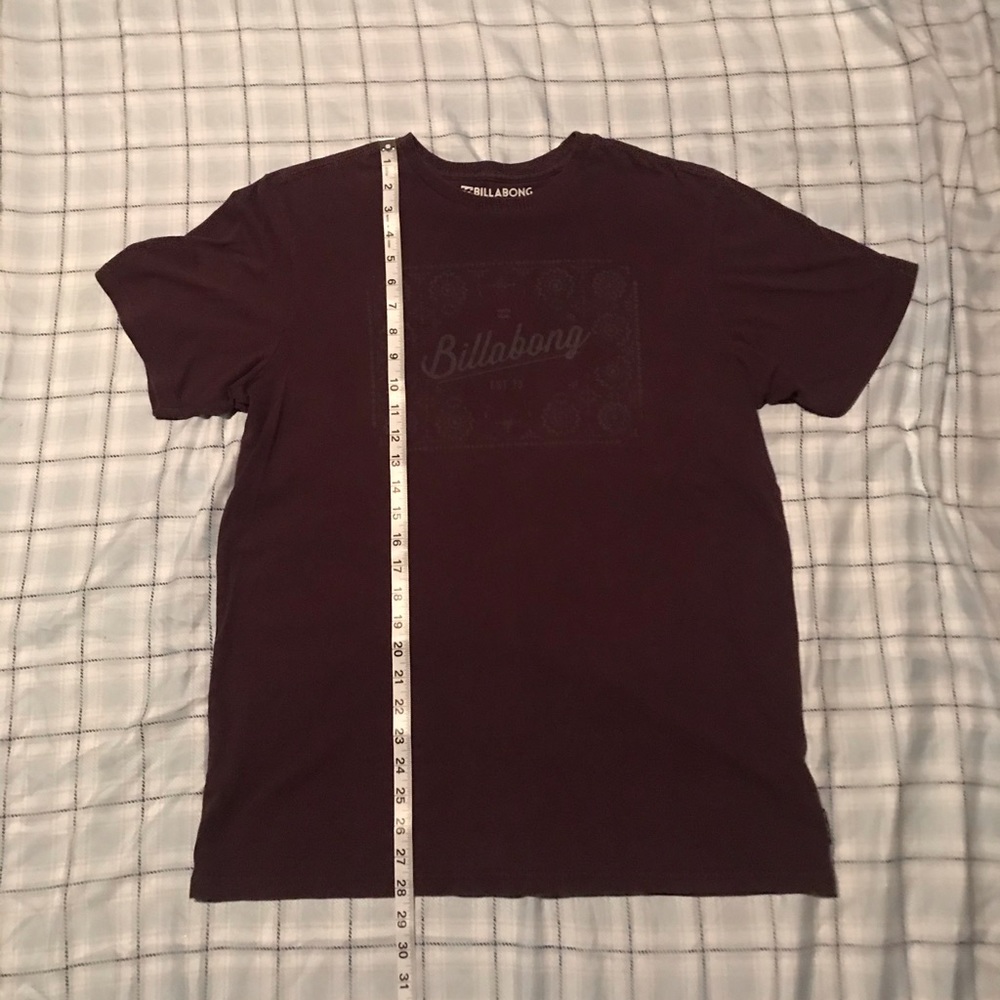 Billabong tee shirt size Lg